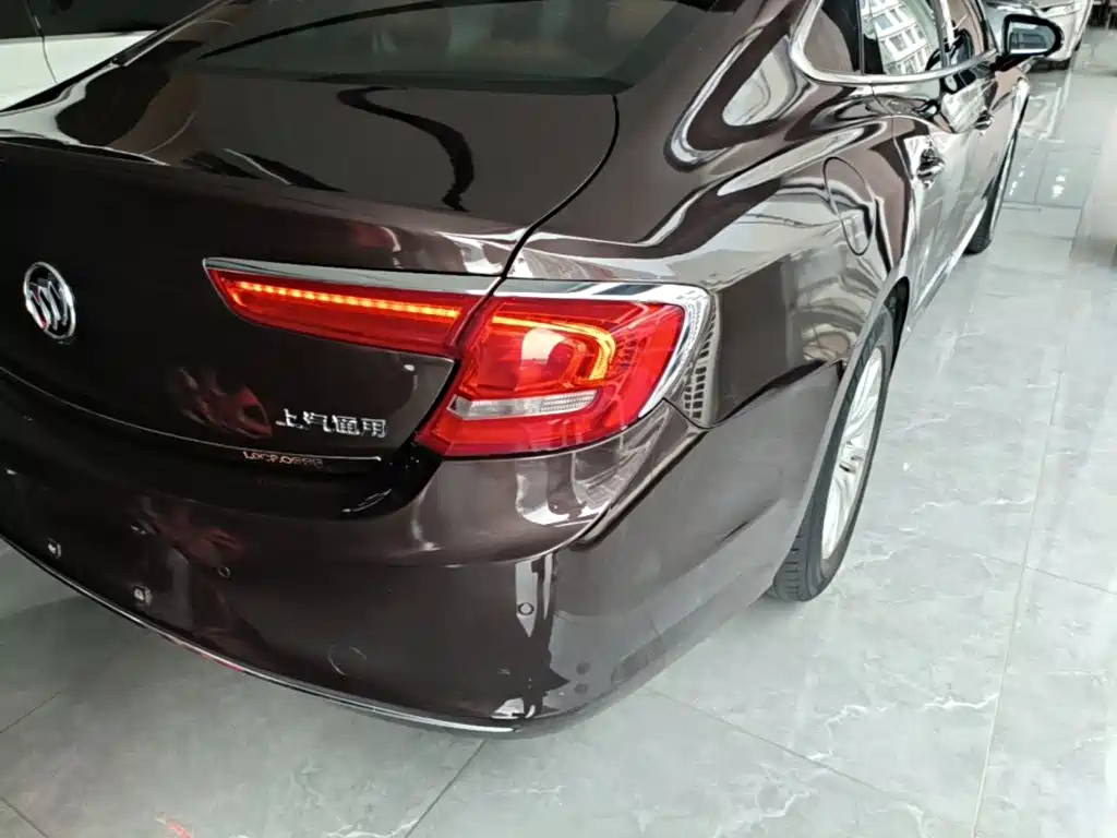 Buick LaCrosse — миниатюра 8