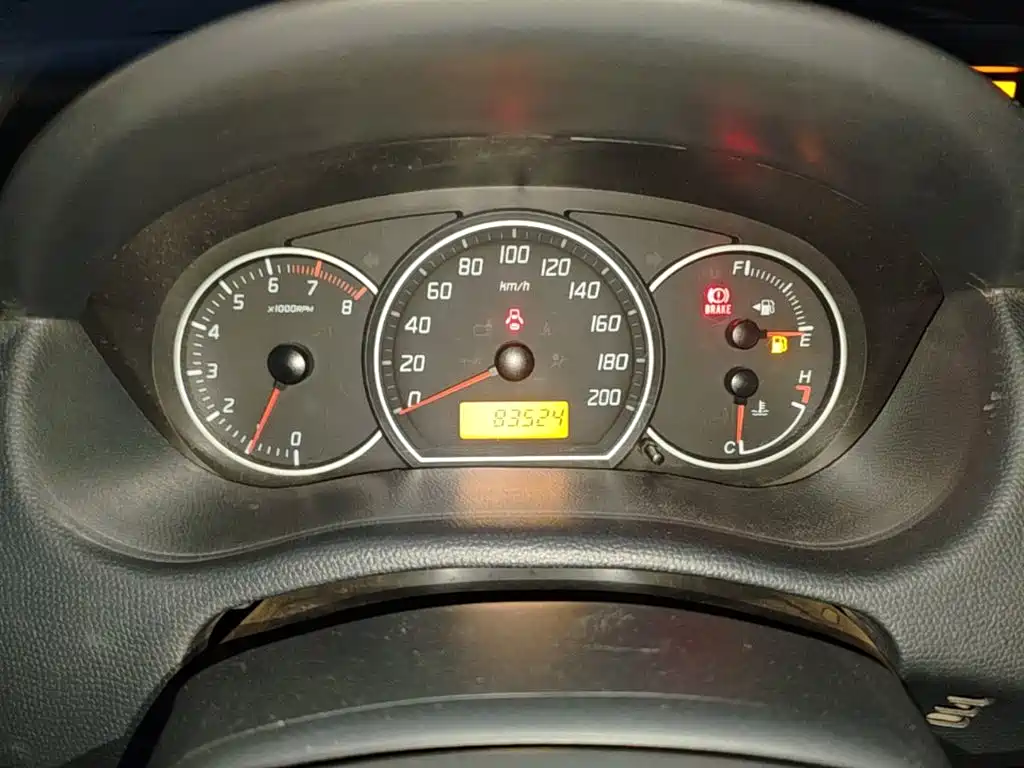 Suzuki Swift — миниатюра 12