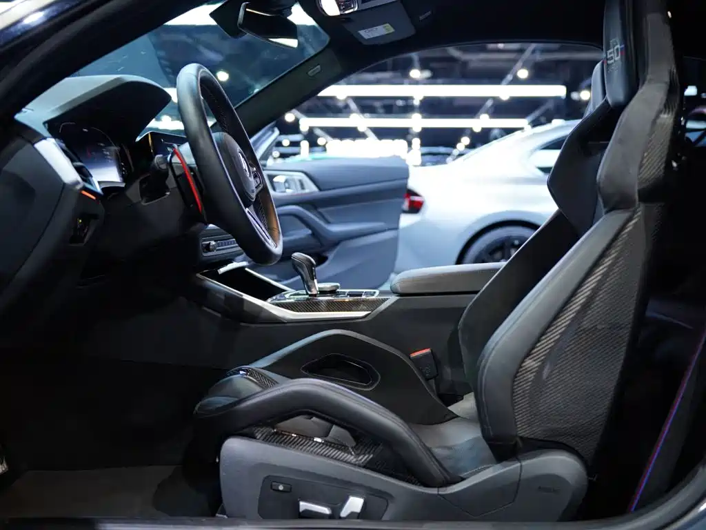 BMW M4 — миниатюра 13
