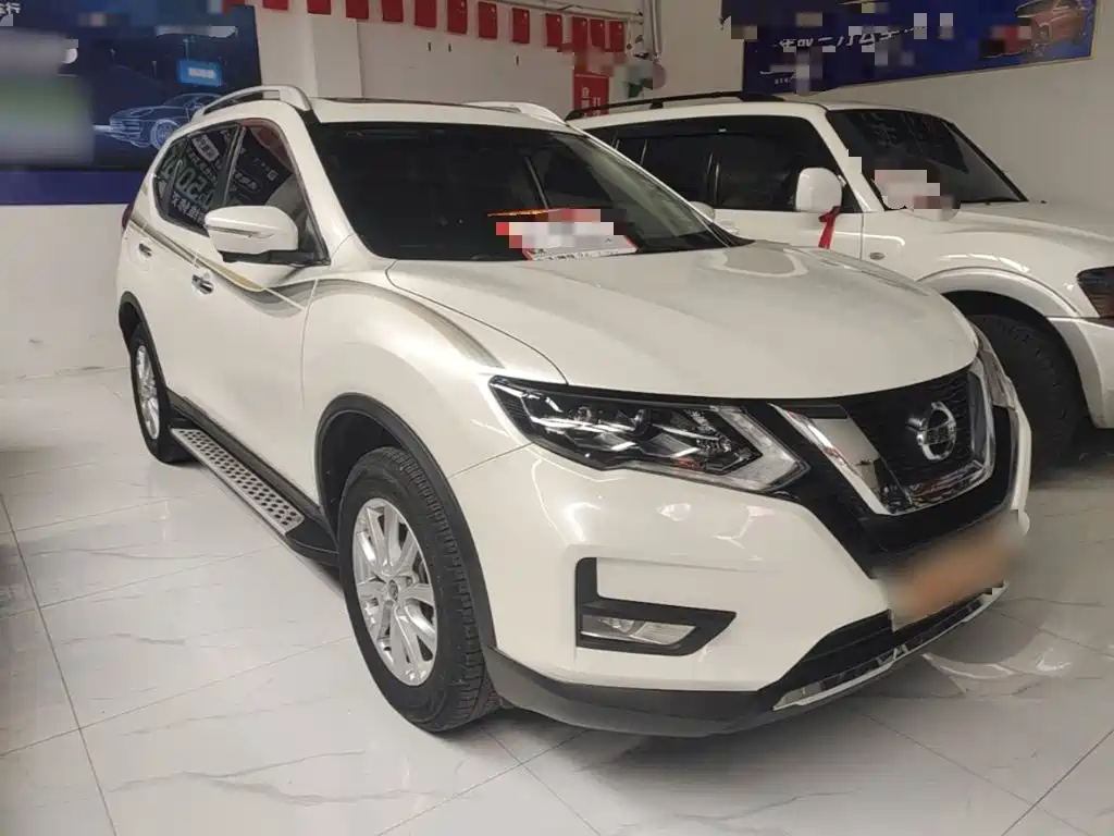 Nissan X-Trail — миниатюра 4