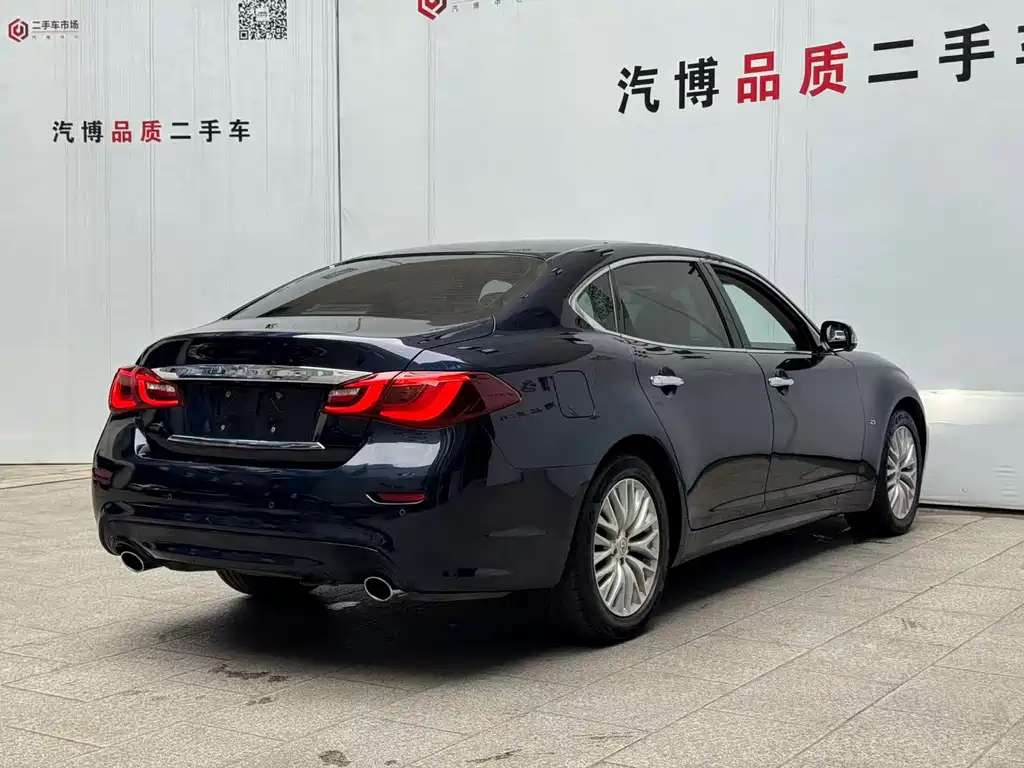 Infiniti Q70 Q70L 2.5L Delight Edition, фото 11