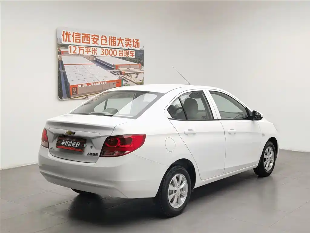 Chevrolet Sail 2015 3 1.3L MT