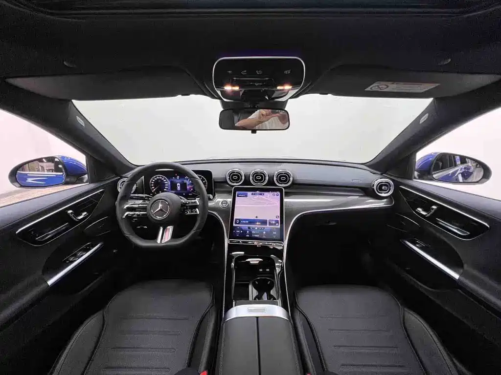 Mercedes-Benz C-Class — миниатюра 15