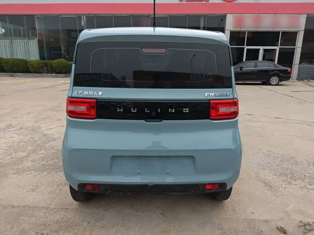Wuling MINIEV — миниатюра 6