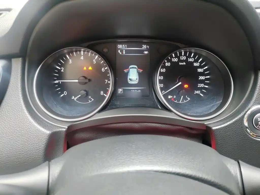 Nissan Qashqai — миниатюра 4