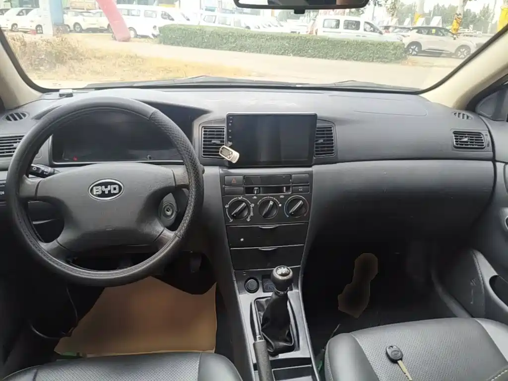 BYD F3 — миниатюра 10
