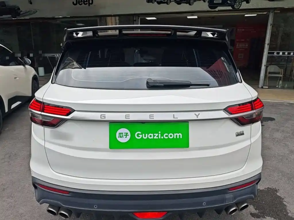 Geely Binyue — миниатюра 6
