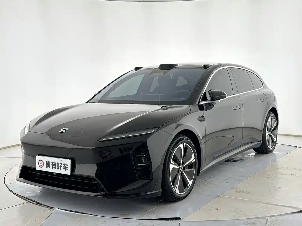 NIO ET5T