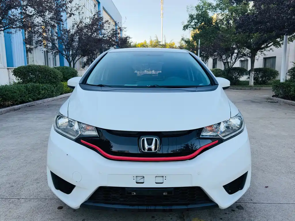 Honda Fit — миниатюра 2