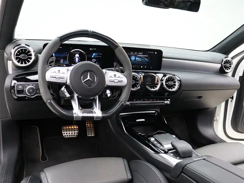 MERCEDES-BENZ A CLASS AMG