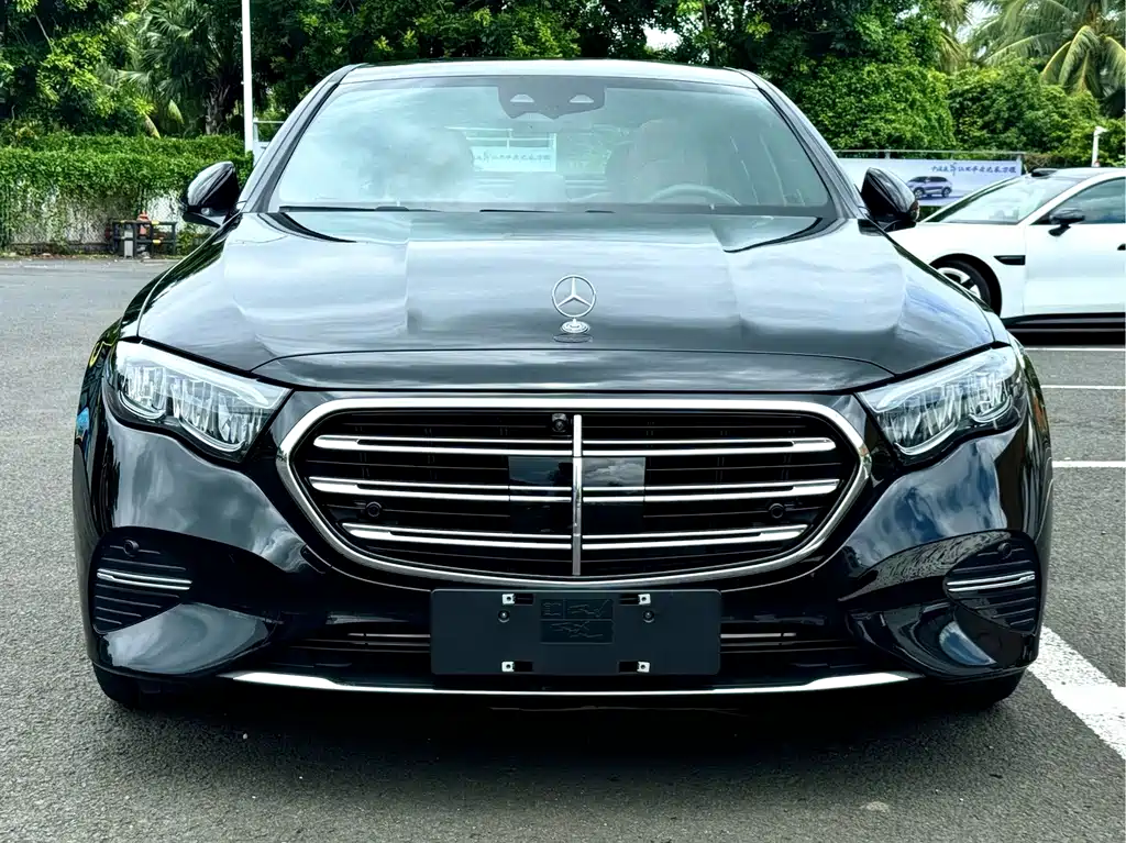 Mercedes-Benz E-Class New Energy — миниатюра 2