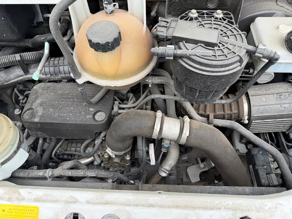 MAXUS V80 — миниатюра 8