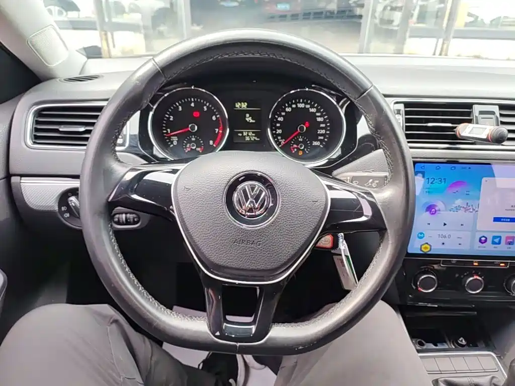 Volkswagen Sagitar — миниатюра 11