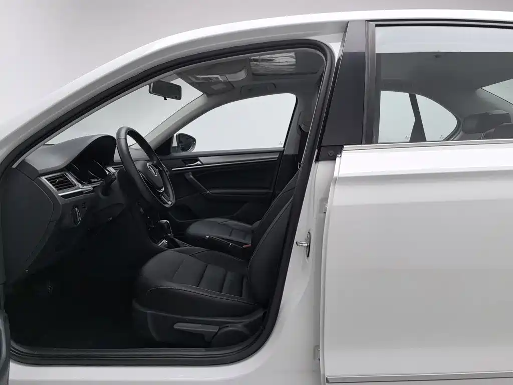 Volkswagen Bora — миниатюра 10