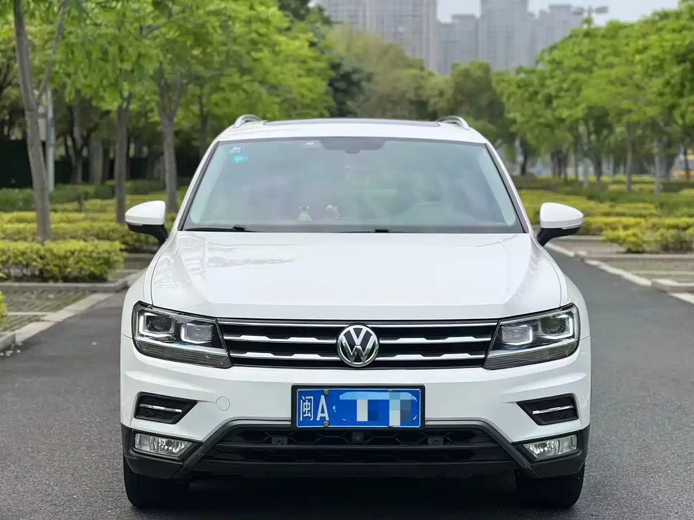 Volkswagen Tiguan L