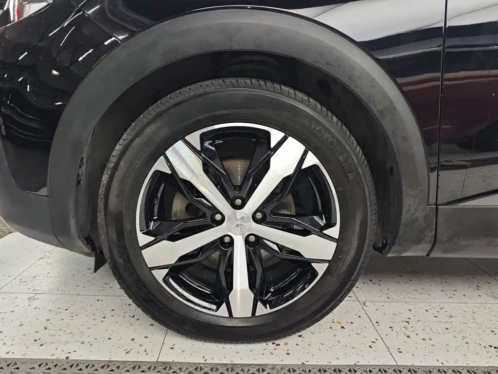 Peugeot 4008 — миниатюра 23