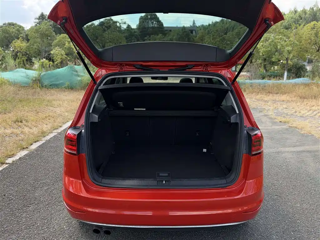 Volkswagen Golf Sportsvan — миниатюра 15