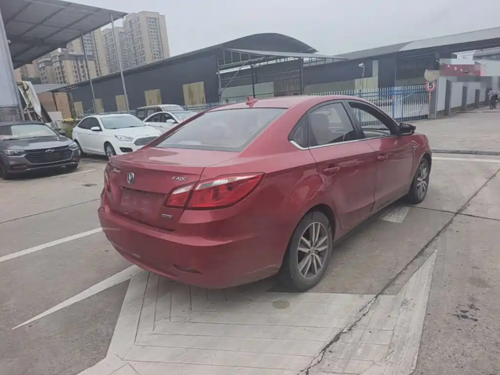 Changan Eado — миниатюра 7