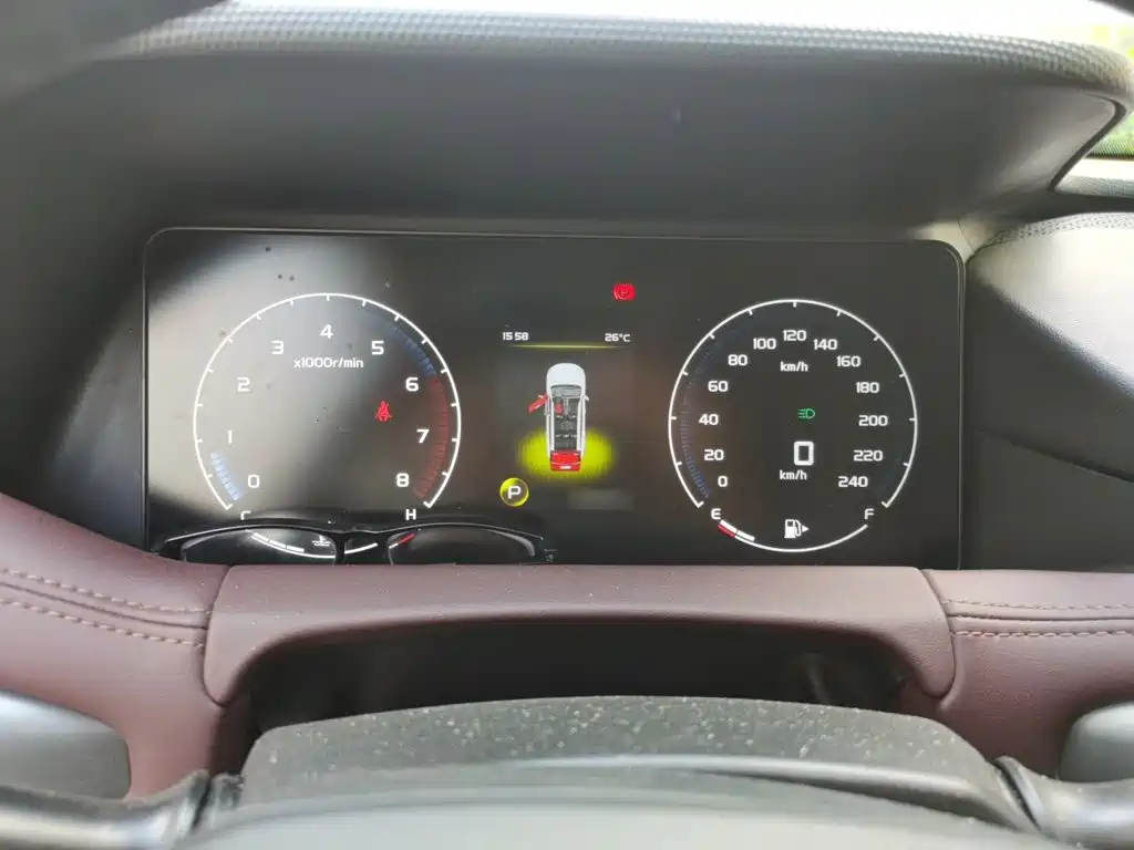 Geely Haoyue 2022 1.8TD DCT Luxury 7 мест
