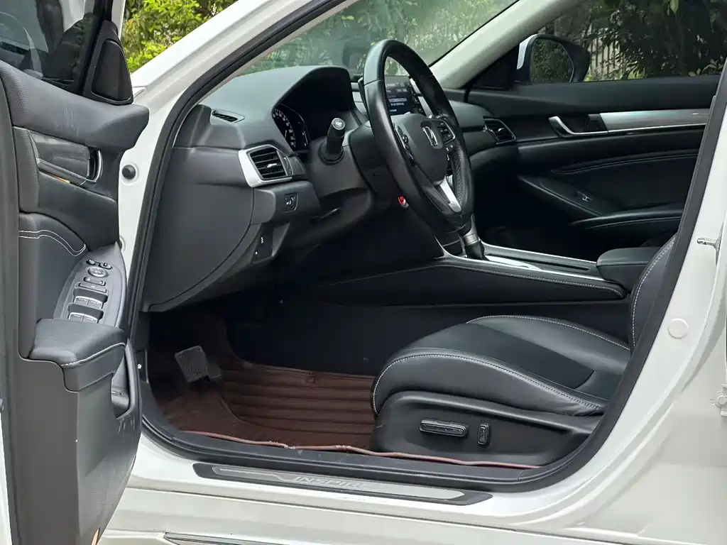 Honda Inspire — миниатюра 5