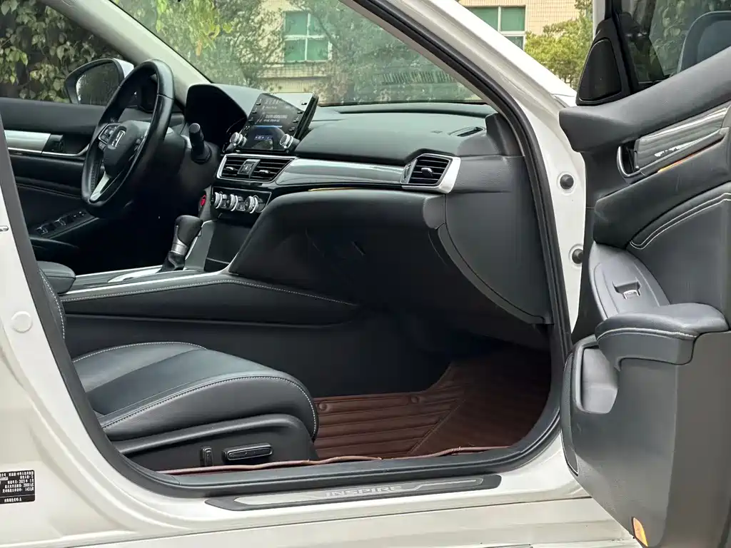 Honda Inspire — миниатюра 7