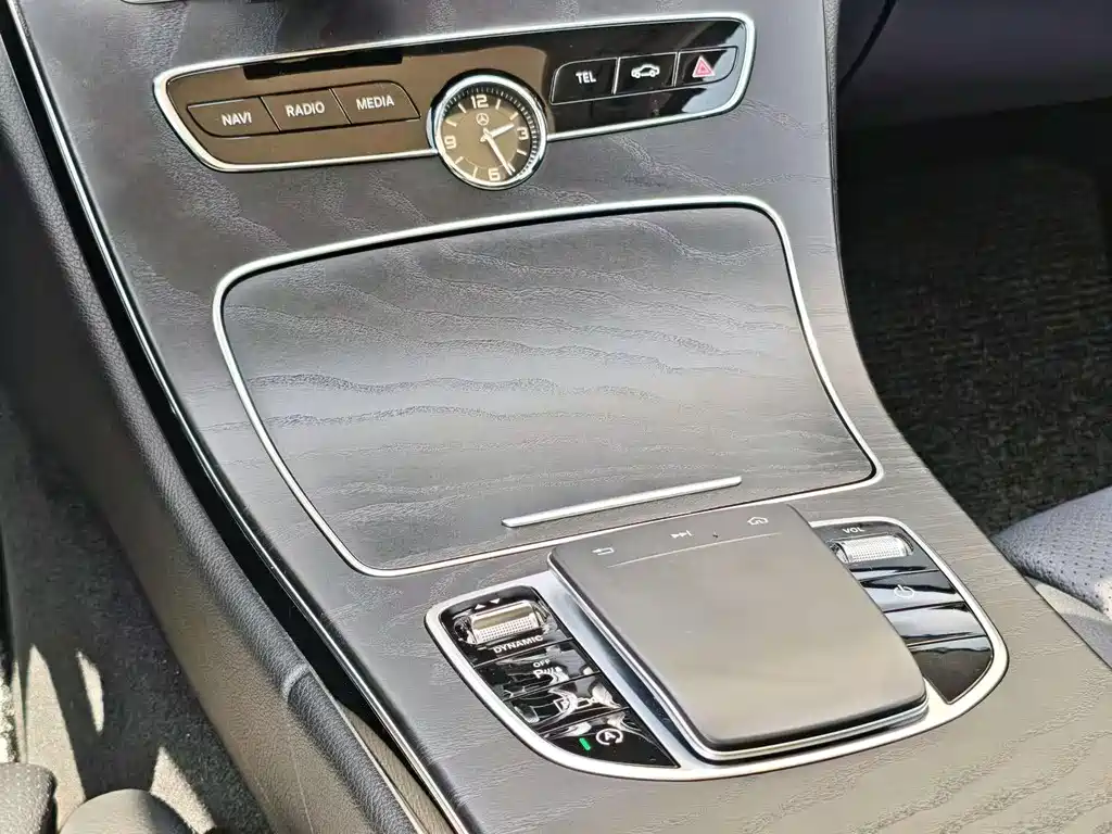 Mercedes-Benz C-Class (Import) — миниатюра 8