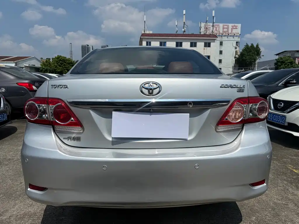Toyota Corolla — миниатюра 9
