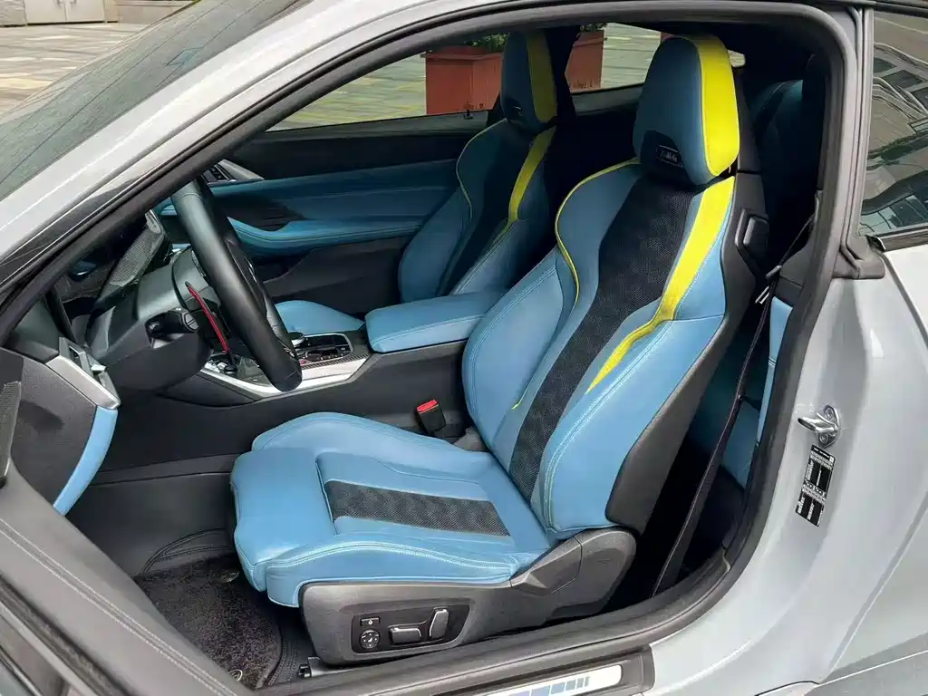 BMW M4 — миниатюра 4