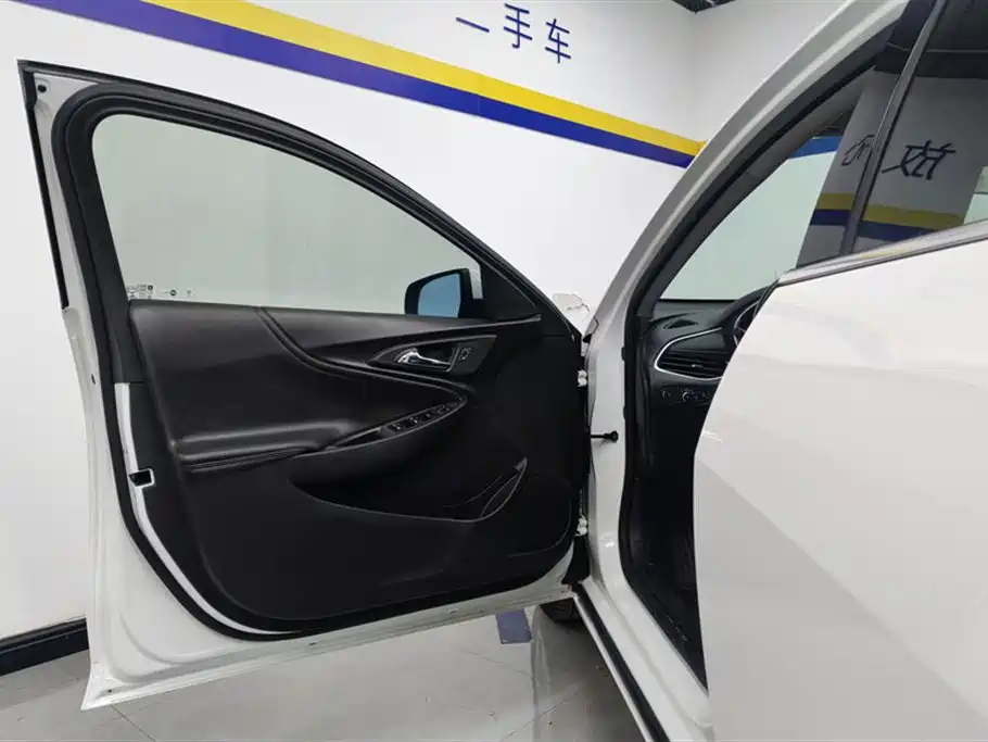 CHEVROLET MAI RUIBAO XL