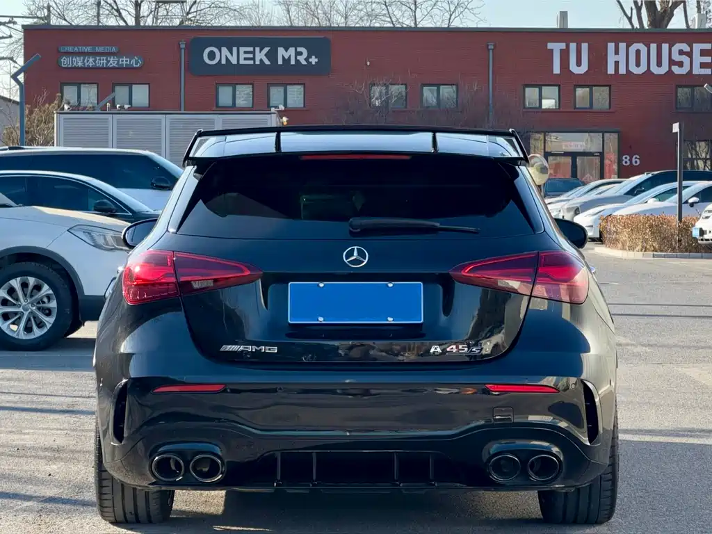 MERCEDES-BENZ A CLASS AMG