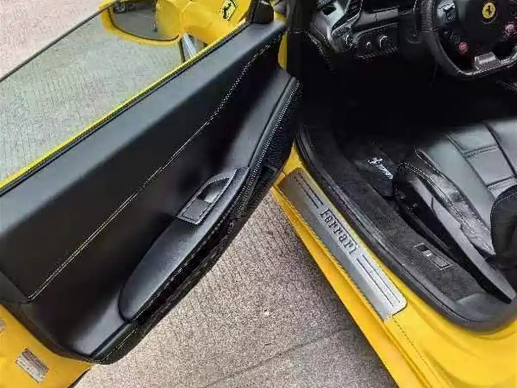 Ferrari 458 2013 4.5L Spider
