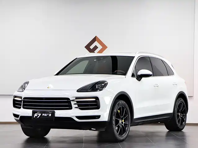 PORSCHE CAYENNE 2019