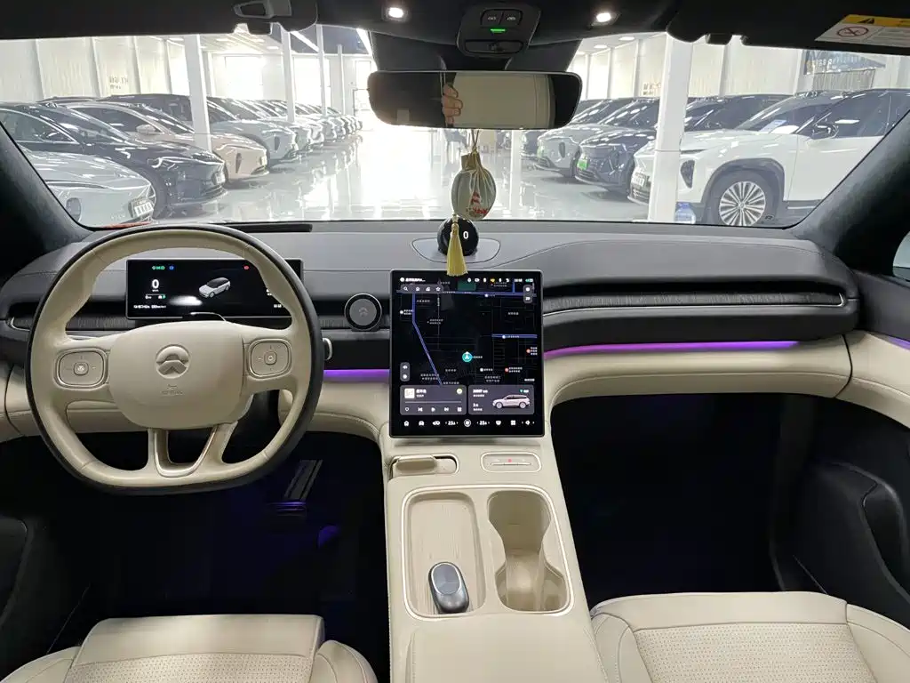 NIO ES6 — миниатюра 12