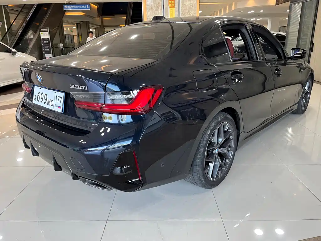 BMW 3 Series — миниатюра 12
