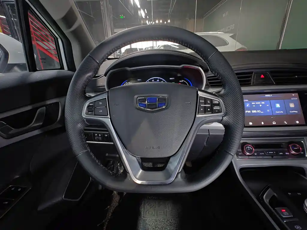 Geely GSe — миниатюра 13