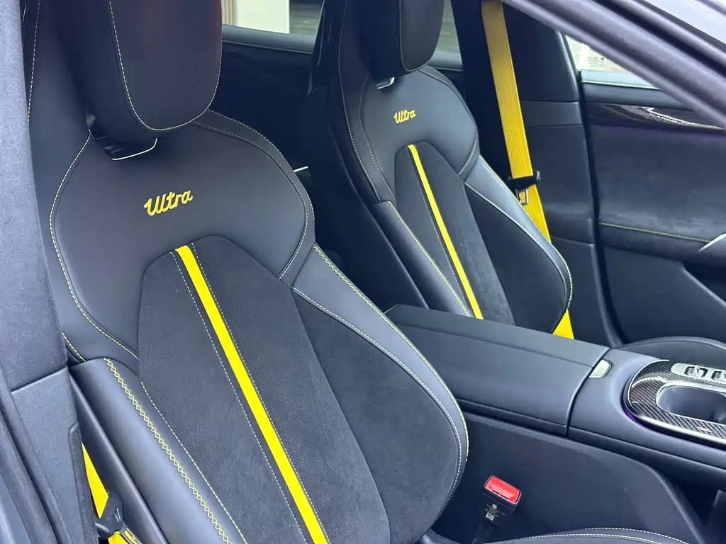 XIAOMI CAR XIAOMI SU7 ULTRA