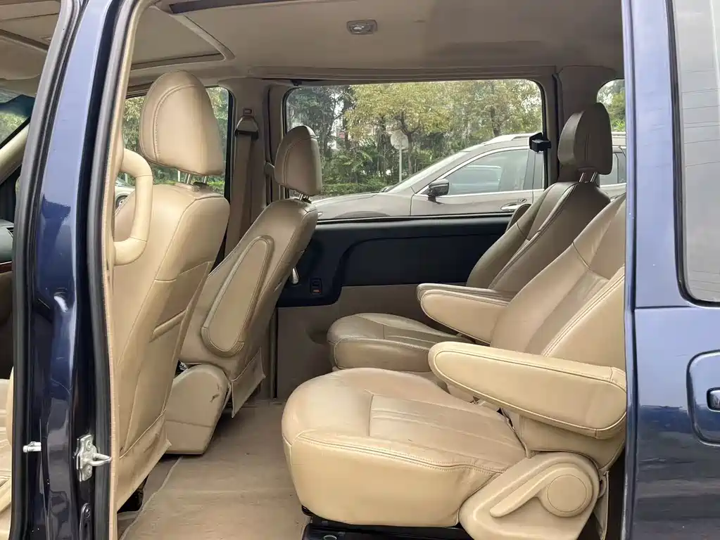 Buick GL8 2014 2.4L Executive
