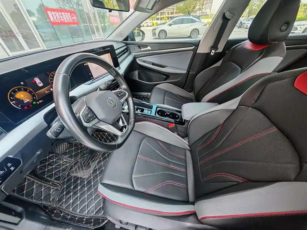 Volkswagen Lamando — миниатюра 7