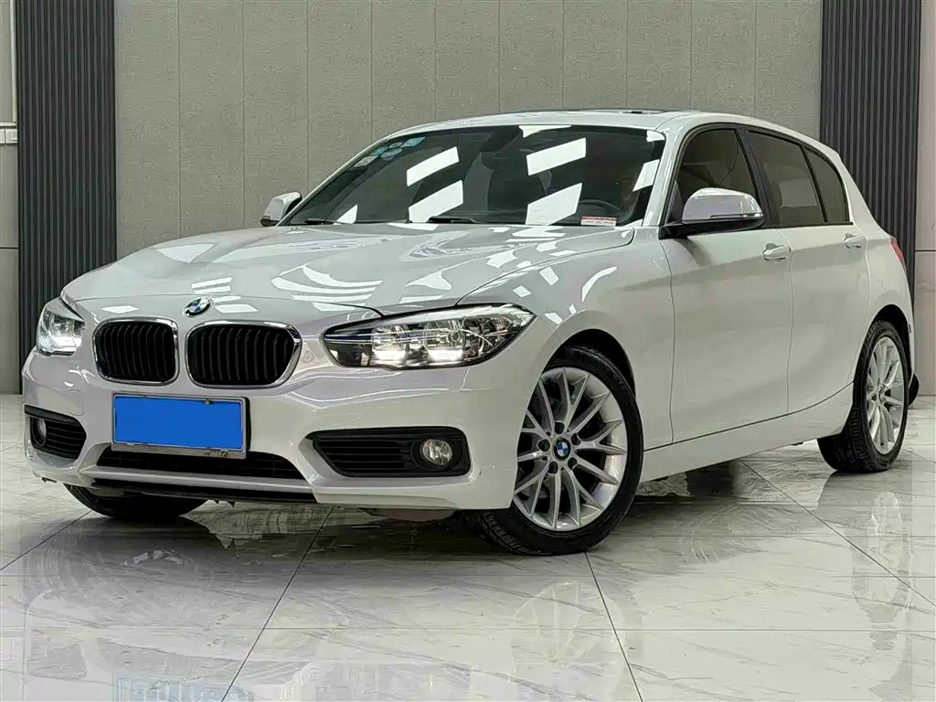 BMW 1 Series (Import) 2017