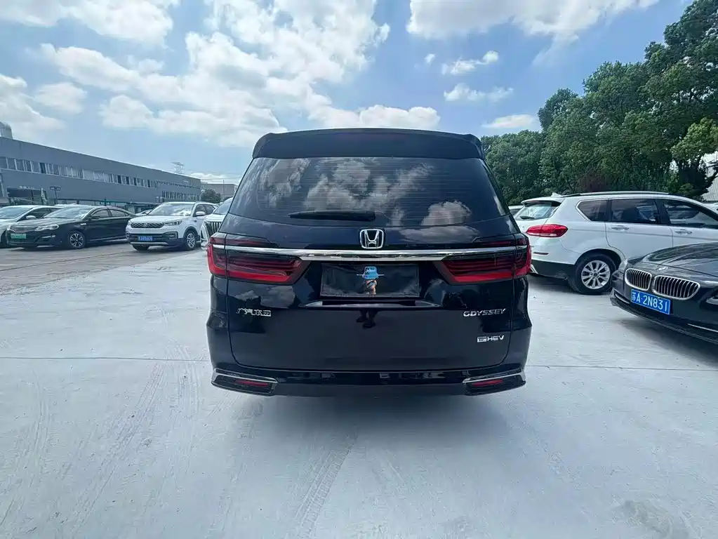 Honda Odyssey — миниатюра 7