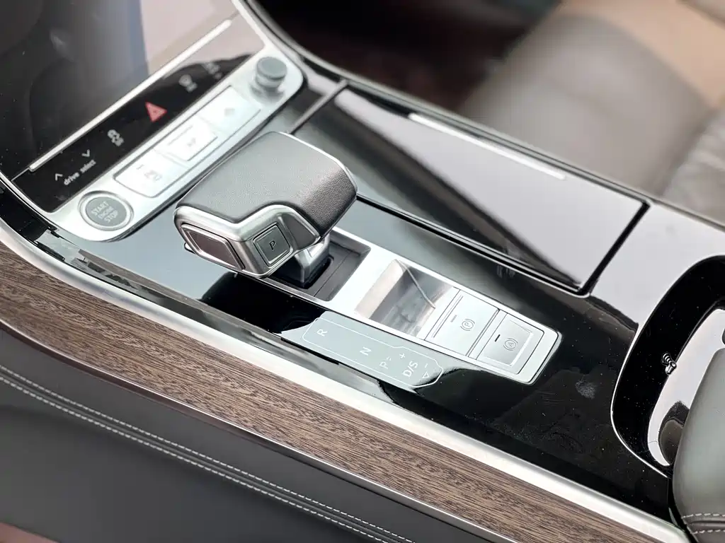 Audi A8 — фотографии объявления, Фото 16