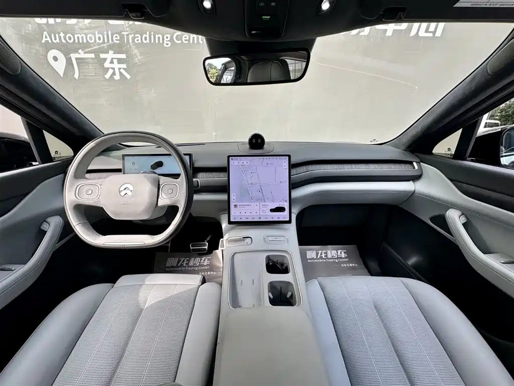 NIO ES8 2023 100kWh