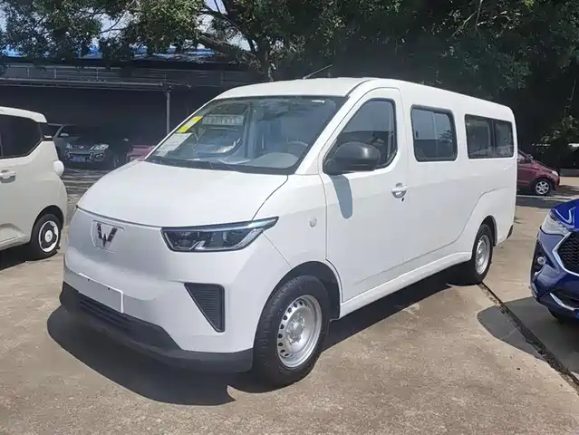 WULING AUTOMOBILE WULING YANGGUANG 2025