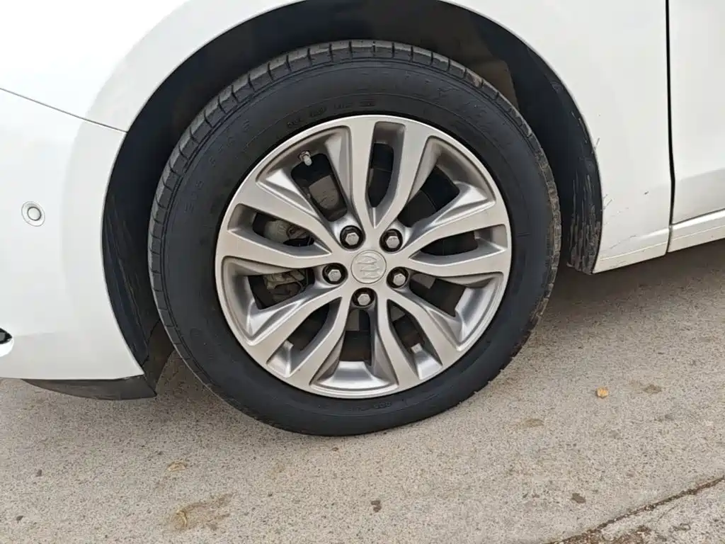 Buick Excelle — миниатюра 23