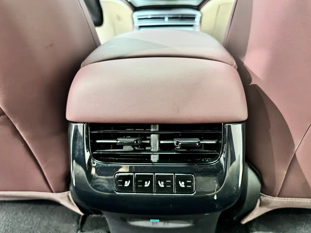 BYD 海豹07 EV — миниатюра 14