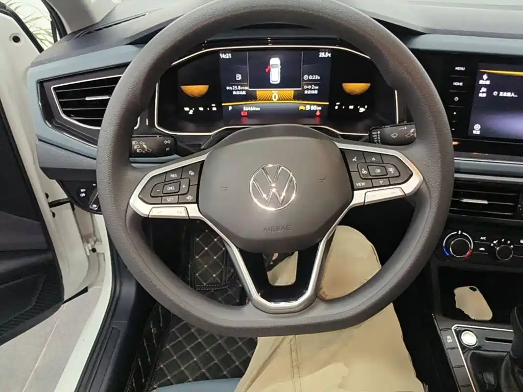 Volkswagen Lavida — миниатюра 11