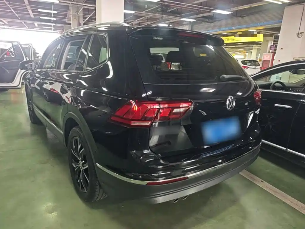 Volkswagen Tiguan L — миниатюра 5