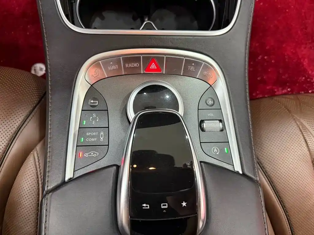 Mercedes-Benz S-Class — миниатюра 18