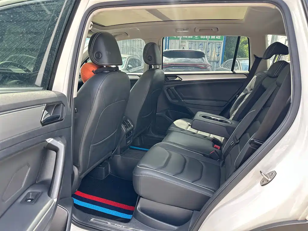 VOLKSWAGEN TIGUAN L NEW ENERGY