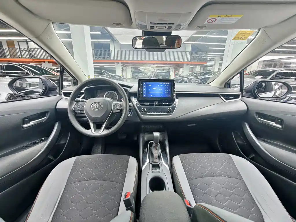 Toyota Corolla — миниатюра 6